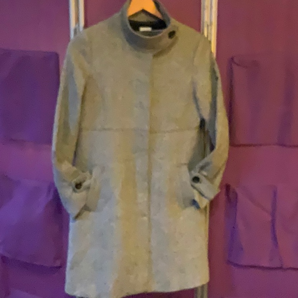 Pou Dou Dou coat